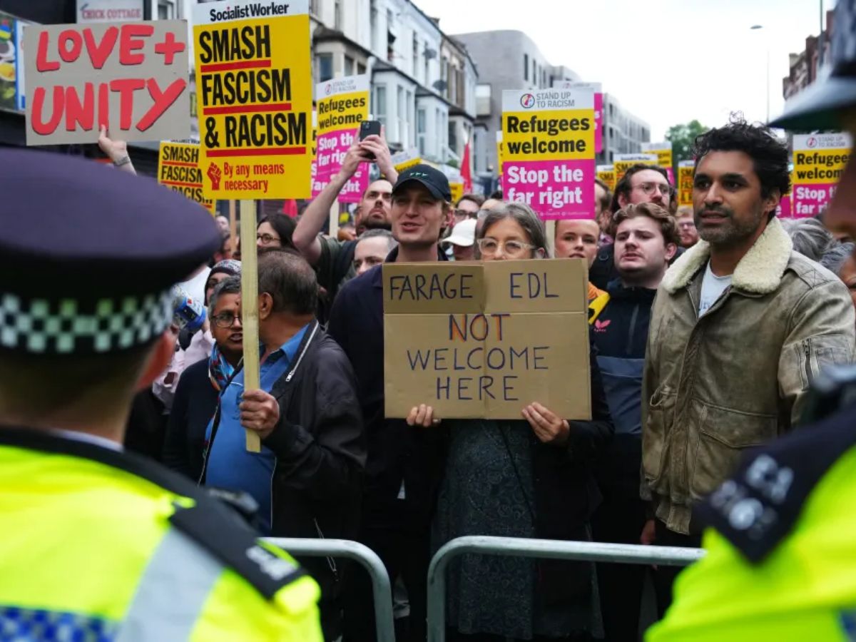 UK Immigration Protests Turn Violent Amid Rising Calls for ‘Remigration’