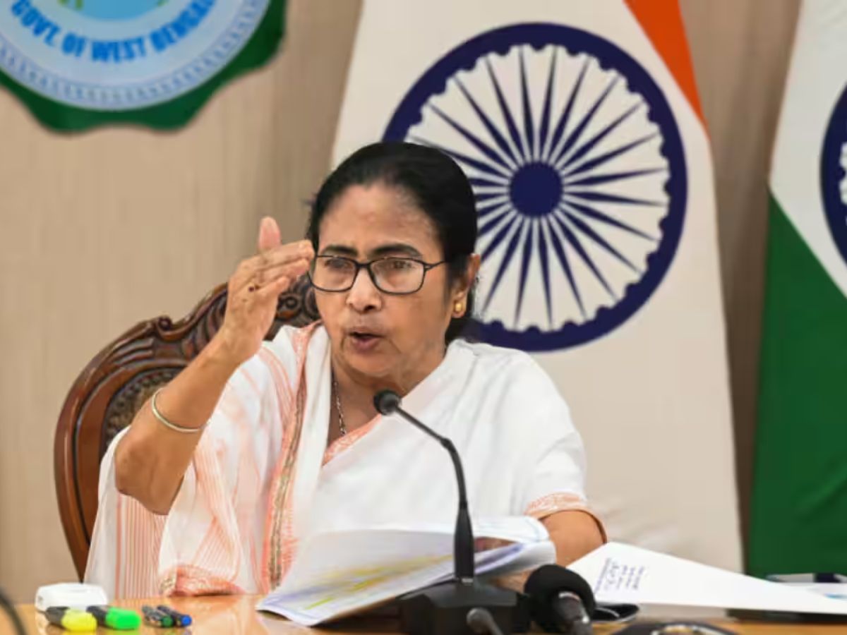 Mamata Banerjee Hits Out at Centre, Warns Bengali Language Cannot Be Ignored