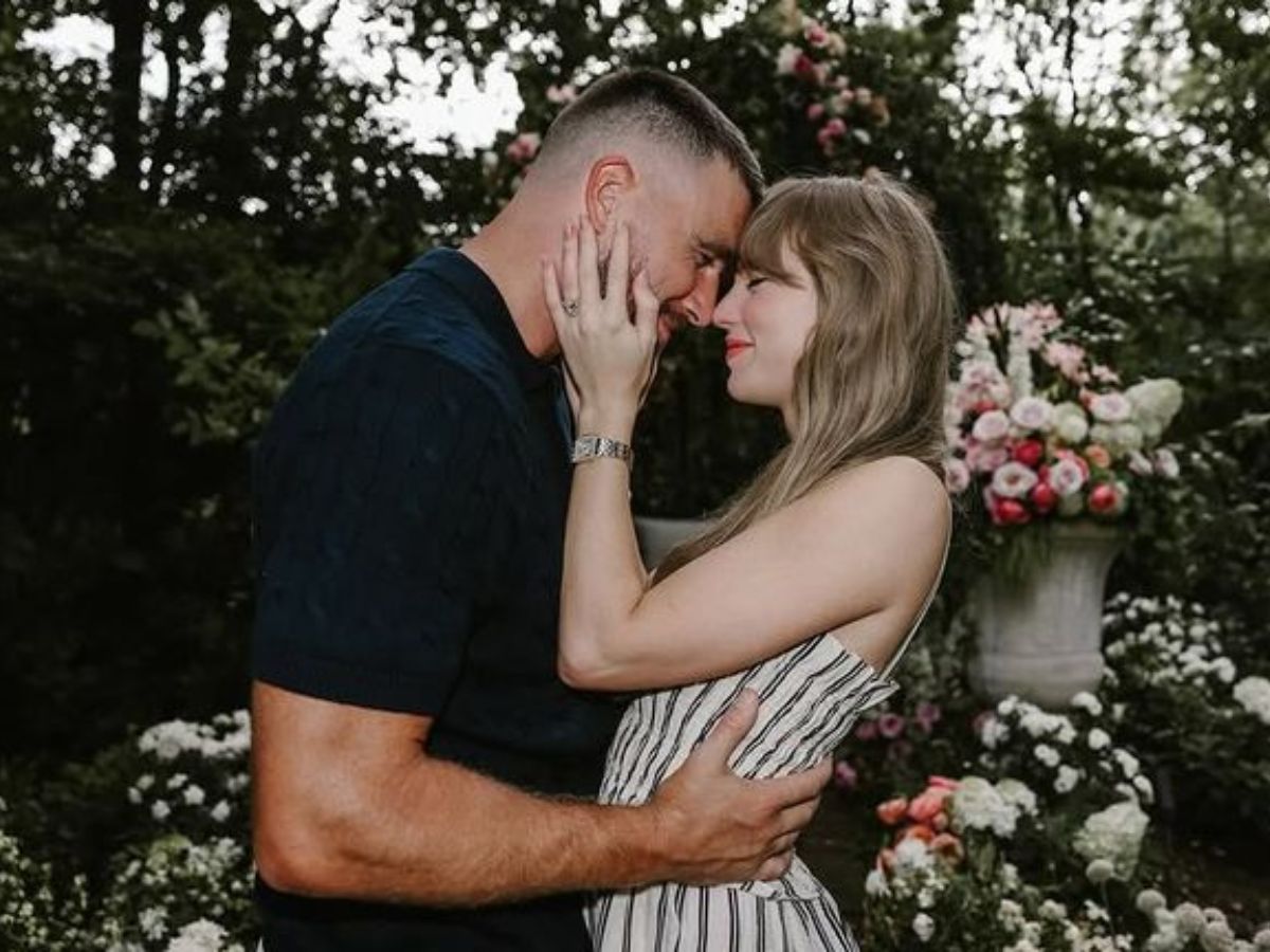 “Your English and Gym Teachers Are Getting Married”: Taylor Swift & Travis Kelce Announce Engagement