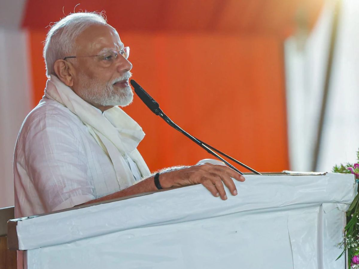 US-India Tariff War Escalates: Trump Slaps 50% Duty, PM Modi Hits Back with ‘Swadeshi’ Push