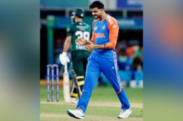 Head injury puts Axar Patel's Asia Cup match against Pakistan in doubt