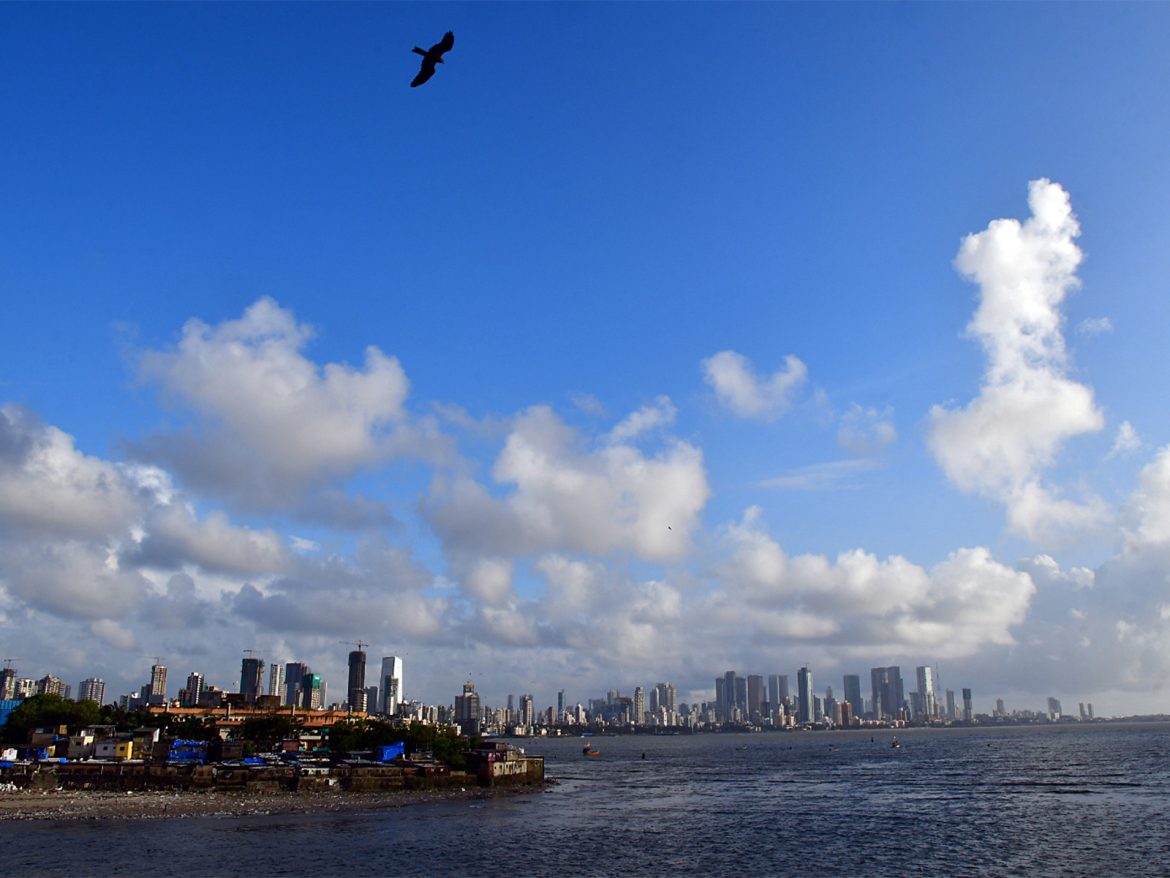 Maharashtra tops India's wealth map with 1.78 lakh millionaire households: Report