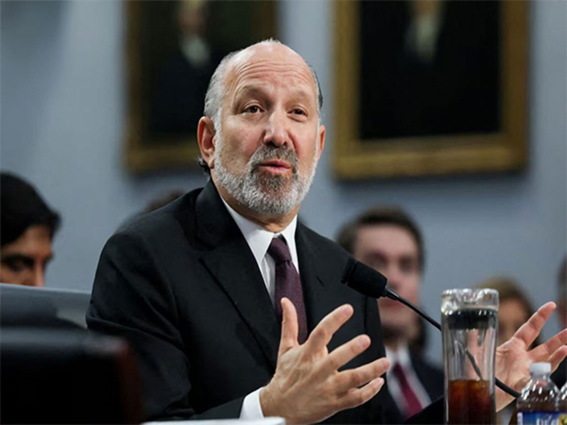 US Commerce Secretary says Trump's Gold Card visa program officially live