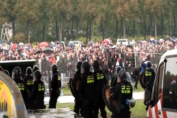 Violence erupts at anti-immigration protest in Netherlands