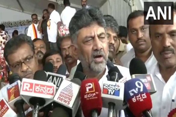 CM sets Oct 31 deadline to fix Bengaluru potholes; Rs 750 cr additional fund promised: DCM DK Shivakumar