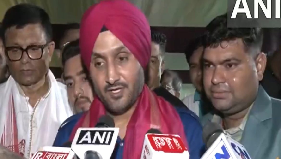 "Eden made me": Harbhajan Singh at Kolkata Durga Puja inauguration