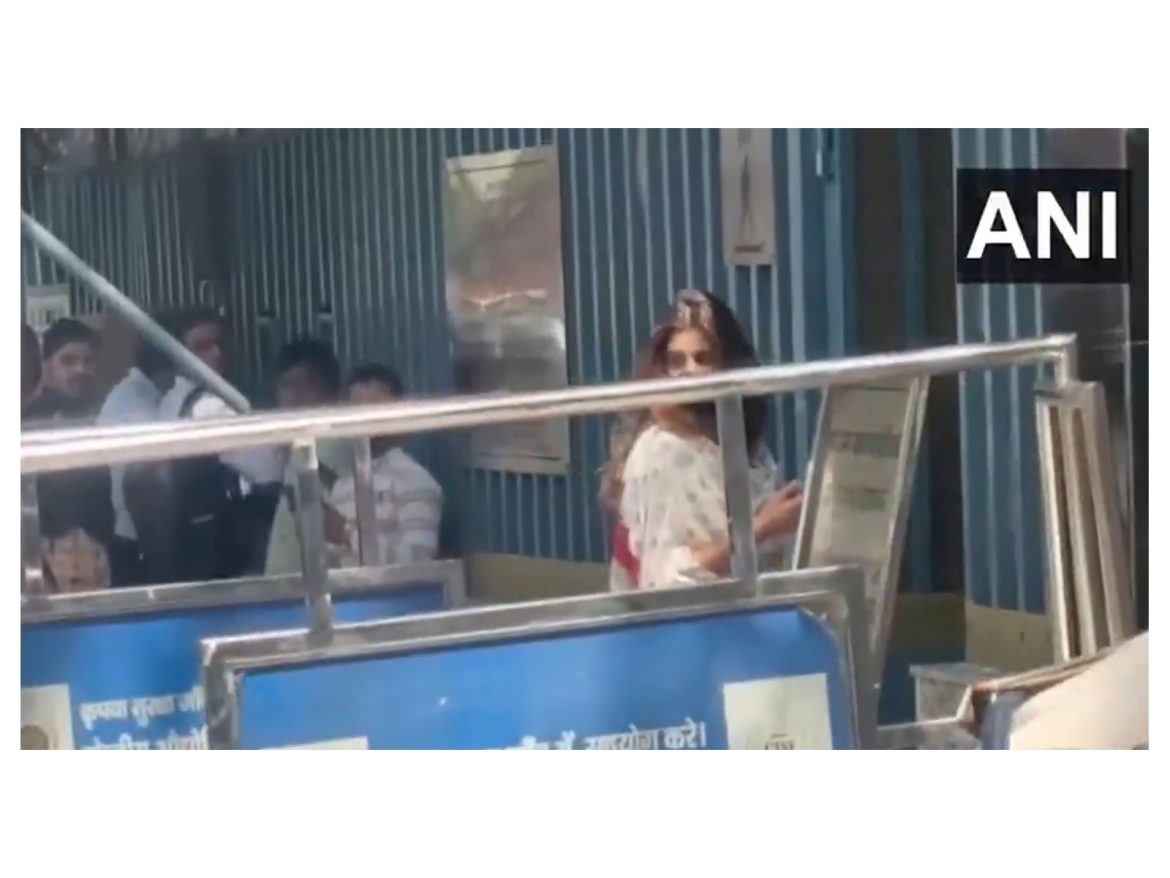 Actor-influencer Anveshi Jain arrives at ED office in alleged betting app case