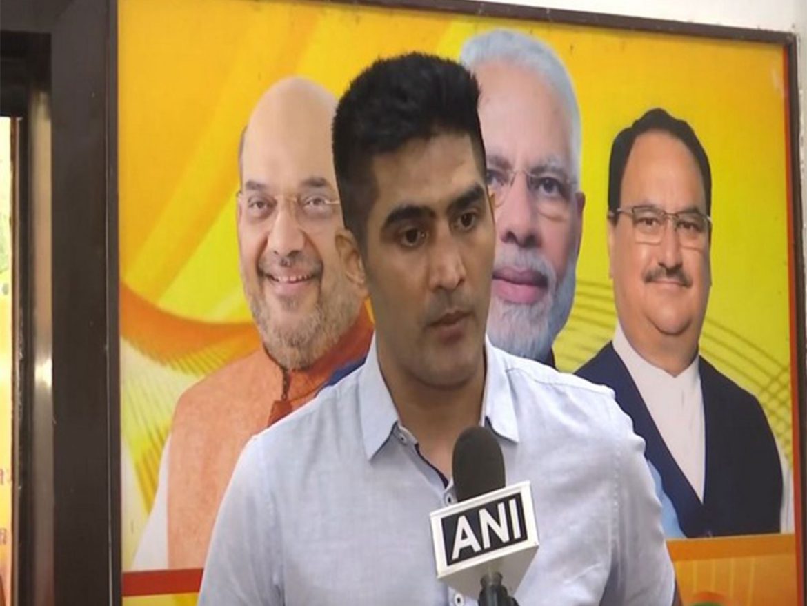 "No amount of praise is enough for women's achievements": Vijender Singh hails Indian contingent for their successful campaign at World Boxing Championship