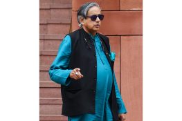 "Shook hands with Pakistan even during Kargil War": Shashi Tharoor wants Indian cricketers to play in the spirit of the game