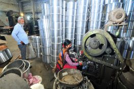 SIDBI launches model of cluster development through Development of Industry Associations scheme