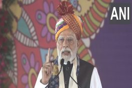 "Desh aaj bijalee kee raftaar se aage badh raha hai": PM Modi in Rajasthan