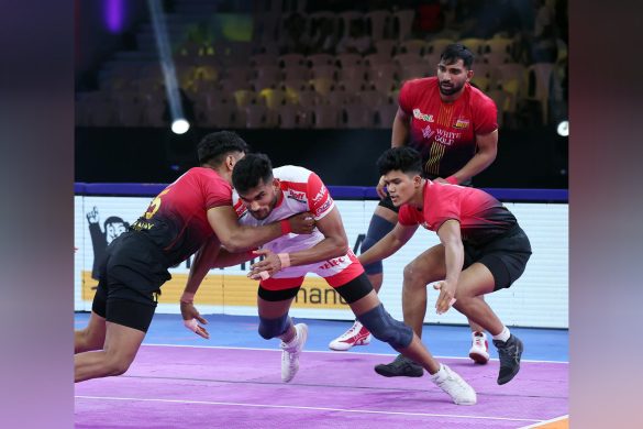 UP Yoddhas survive Alireza Mirzaian's heroics, defeat Bengaluru Bulls in tie-breaker