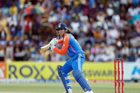 Gill compares Smriti Mandhana's "lazy elegance" to that of Australian great