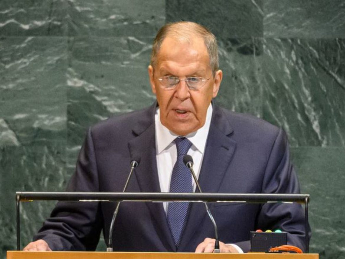 "Today, illegal use of force by Israel threaten to blow up entire Middle East": warns Russian FM at UNGA