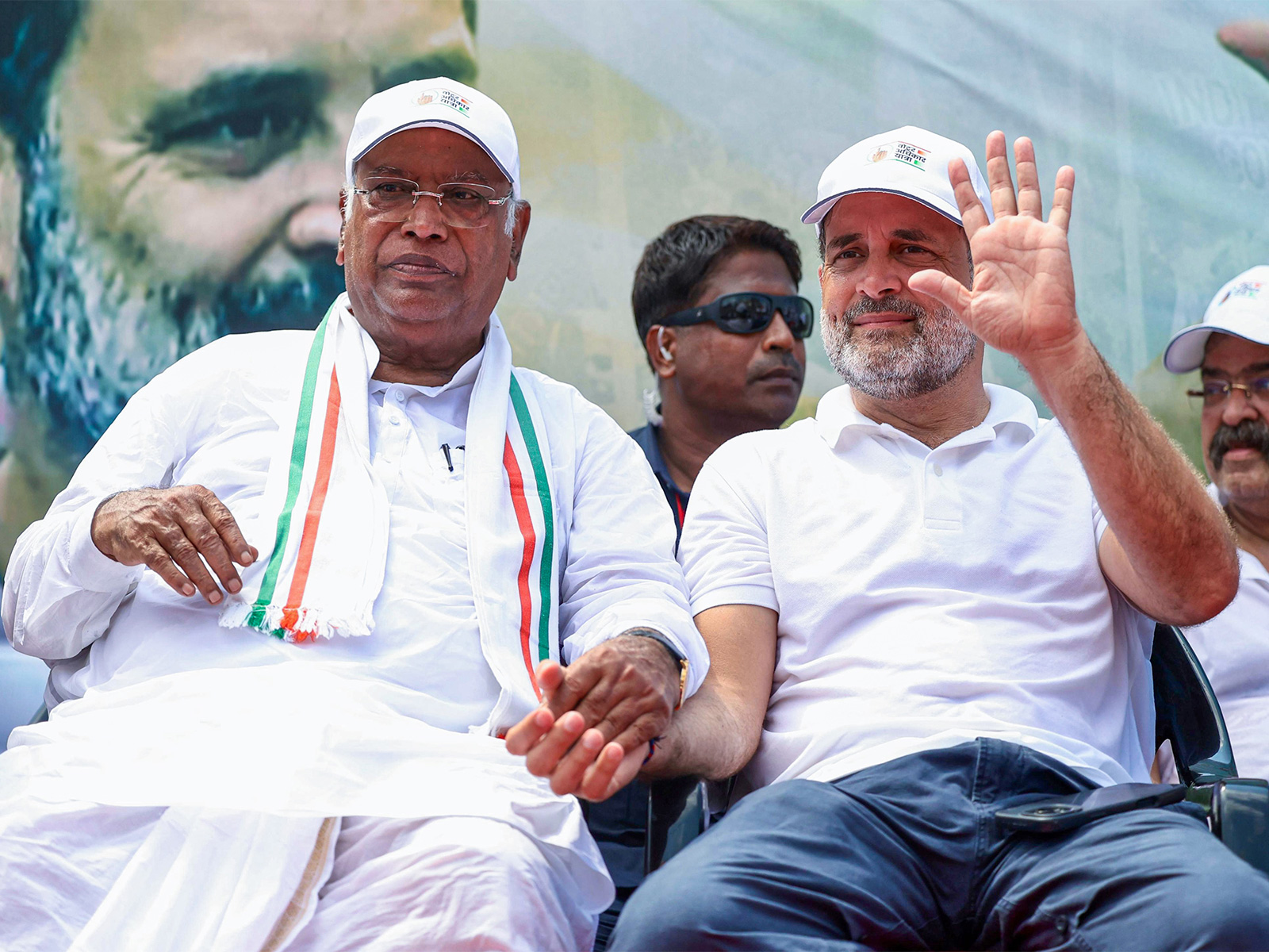 Kharge, Rahul Gandhi, Kejriwal extend birthday greetings to PM Modi