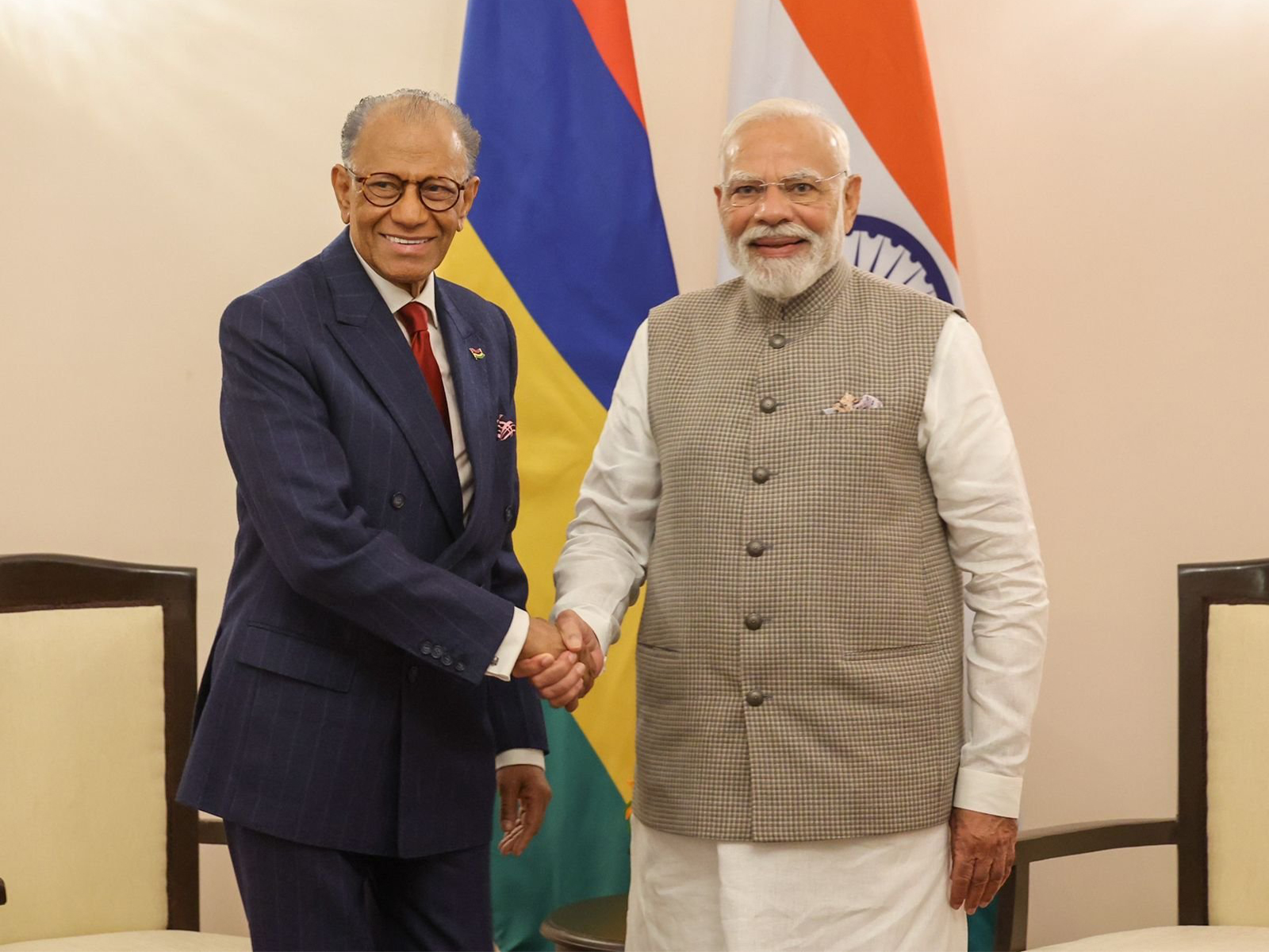 Prime Minister Narendra Modi with Mauritius Prime Minister Navinchandra Ramgoolam (Photo:X/@narendramodi) Prime Minister Narendra Modi with Mauritius Prime Minister Navinchandra Ramgoolam (Photo:X/@narendramodi)