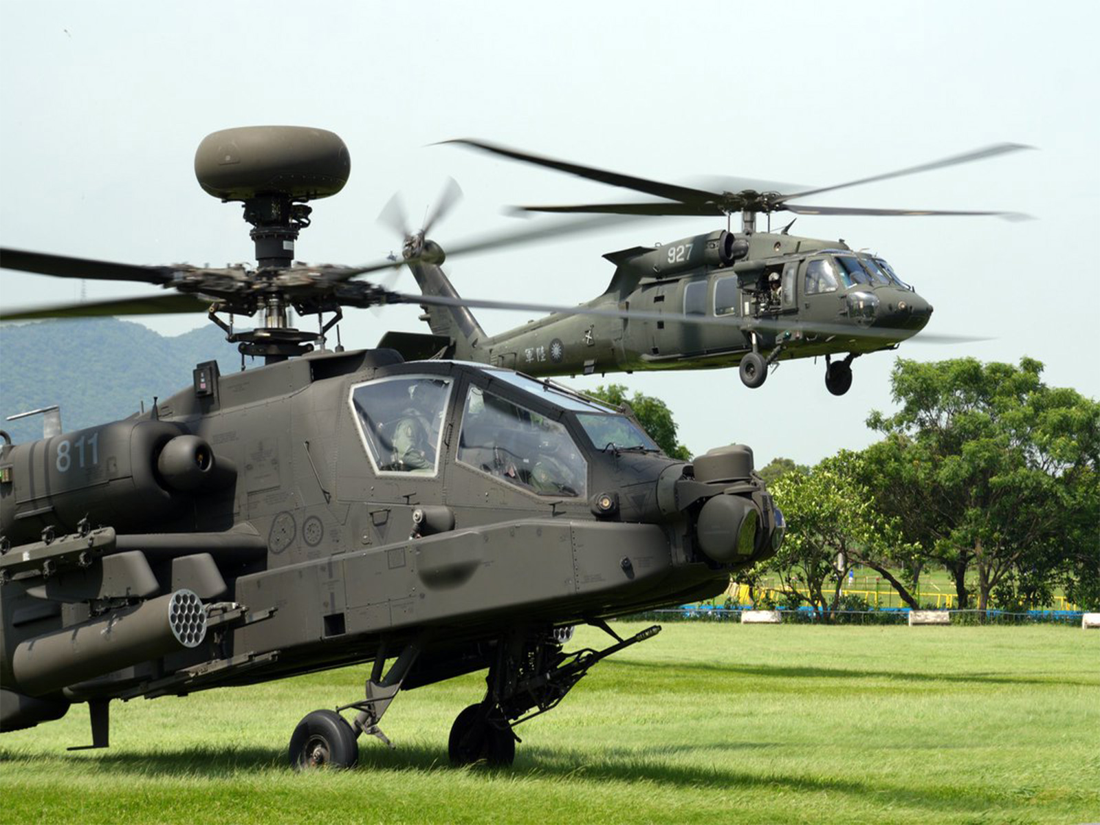 Taiwan detects 13 Chinese aircraft, 6 naval vessels near its territory