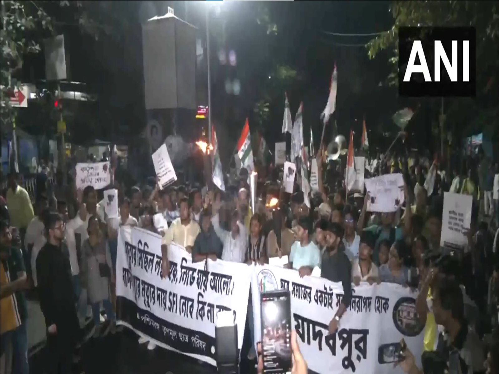 Trinamool Chhatra Parishad protests against "suspicious" death of student in Jadavpur University campus