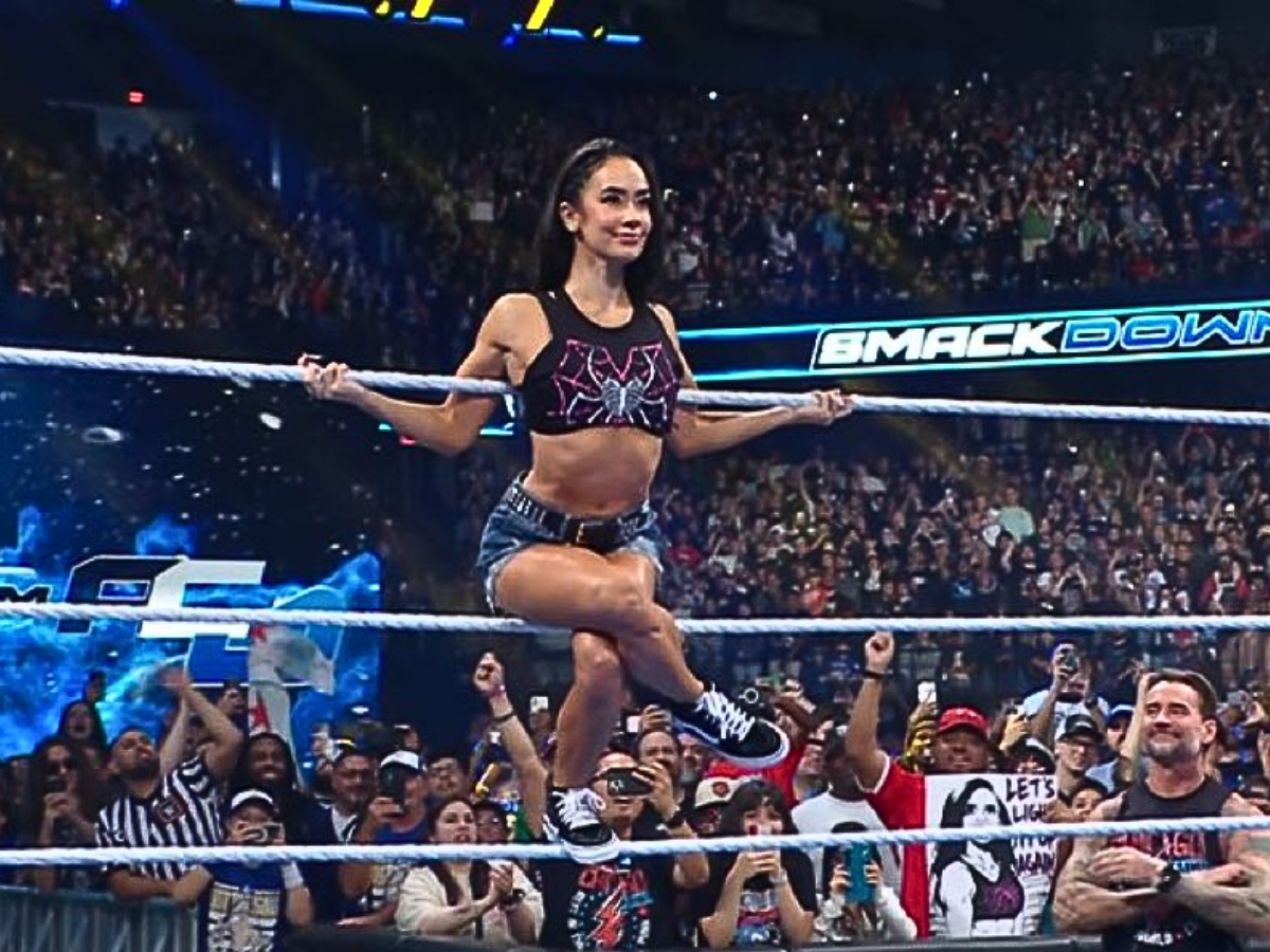 AJ Lee Returns to WWE After 10 Years on SmackDown | Watch