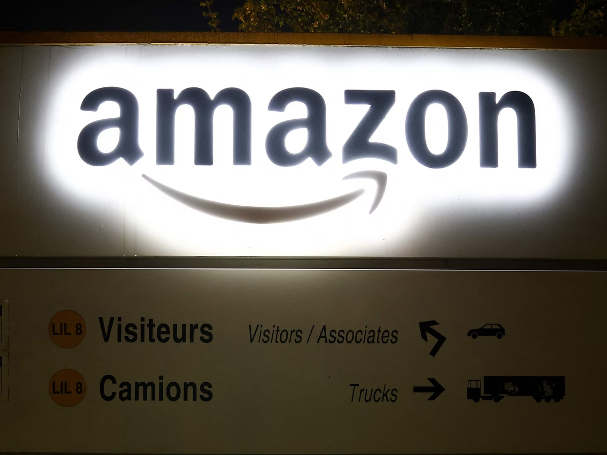 Amazon Advises H-1B and H-4 Visa Holders to Stay in US Amid Trump’s $100,000 Fee Rule