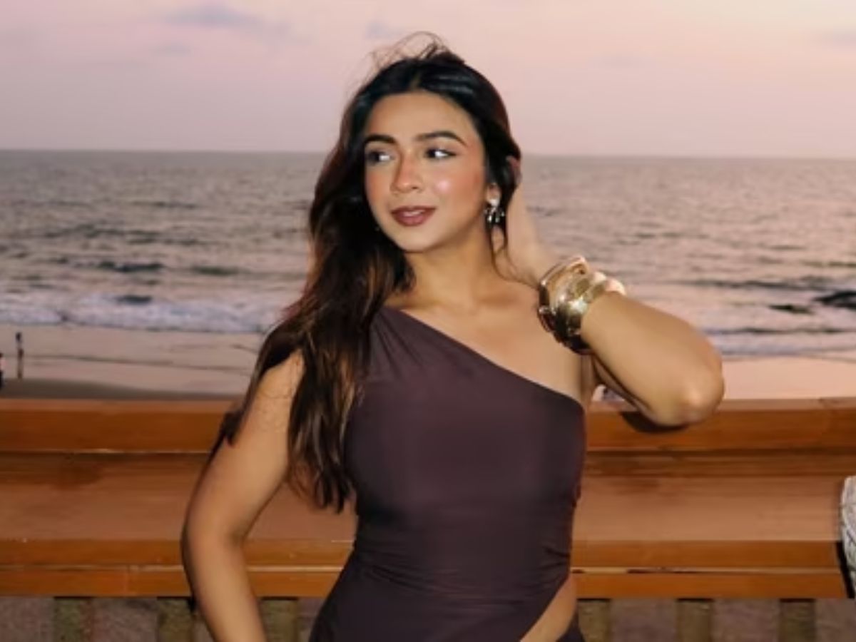 Apoorva Mukhija Announces Tour, Internet Trolls ‘Kya Karegi Yeh…’