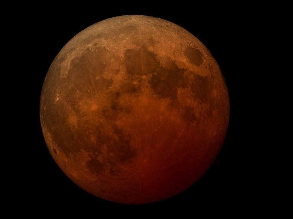 Blood Moon visible during the 2025 lunar eclipse - Photo Gallery