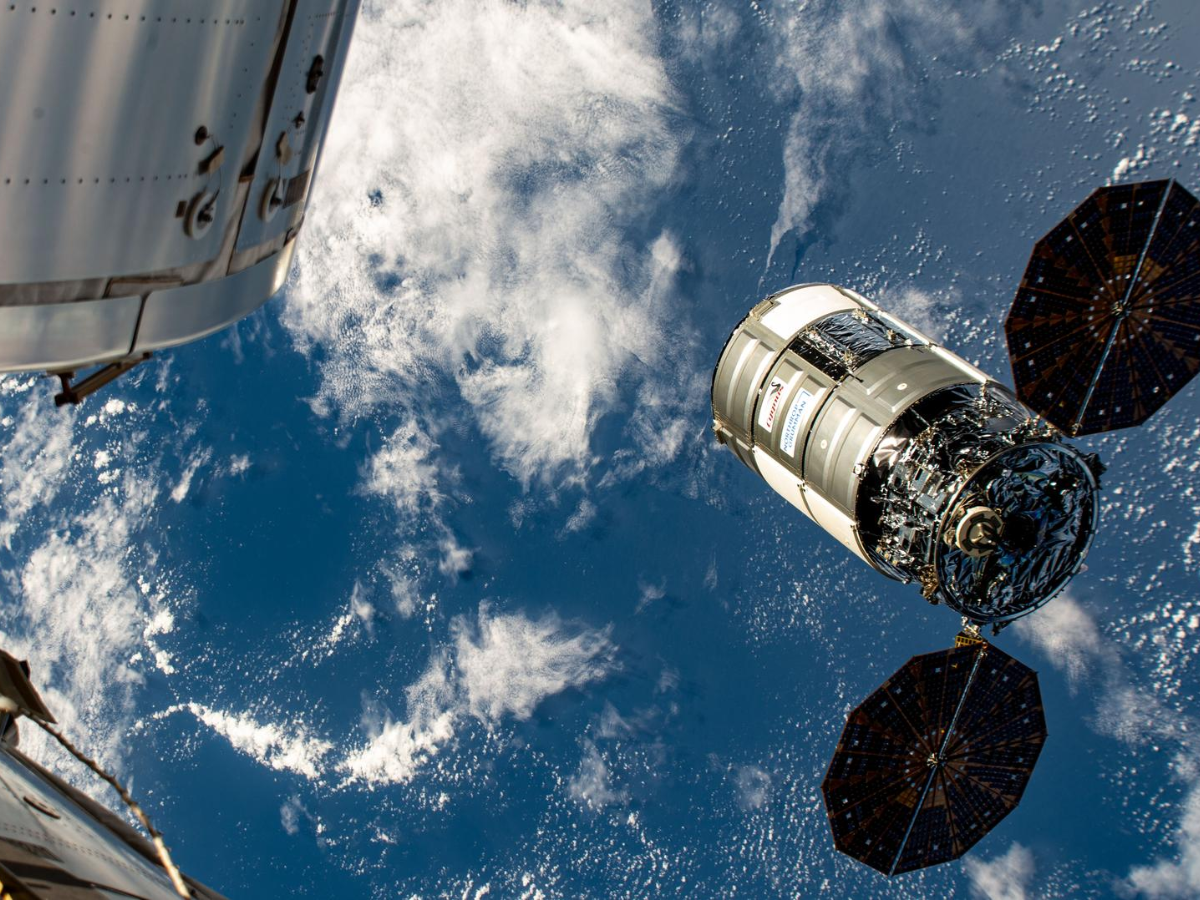 NASA & SpaceX Partner for Rapid-Response Launch to Cygnus Space Station