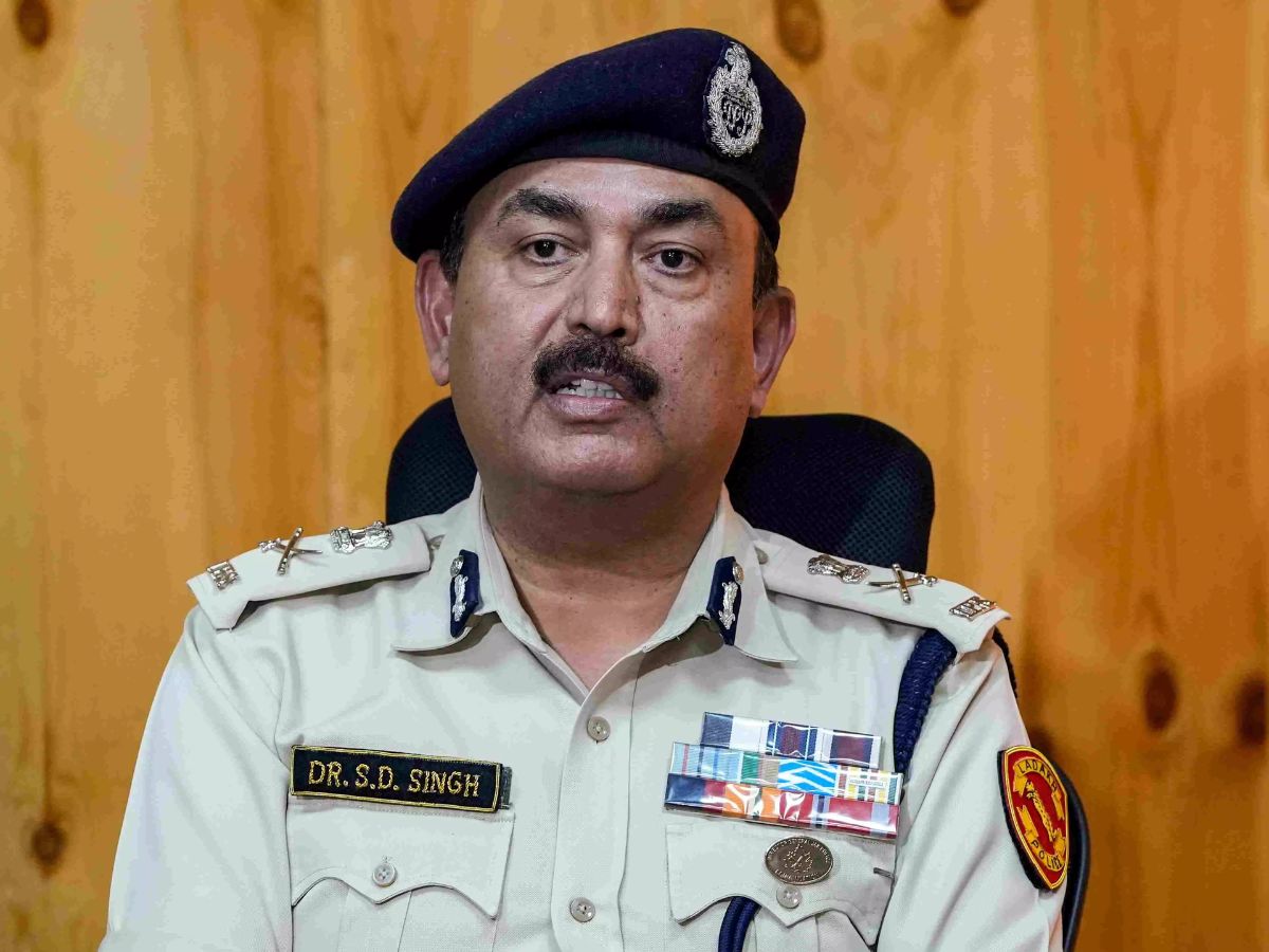 Ladakh Police Chief Defends NSA Against Wangchuk, Alleges Pakistan Links