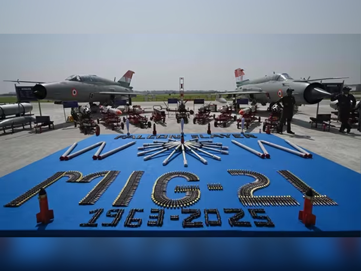 Indian Air Force Retires Iconic MiG-21 After Six Decades of Service | Watch