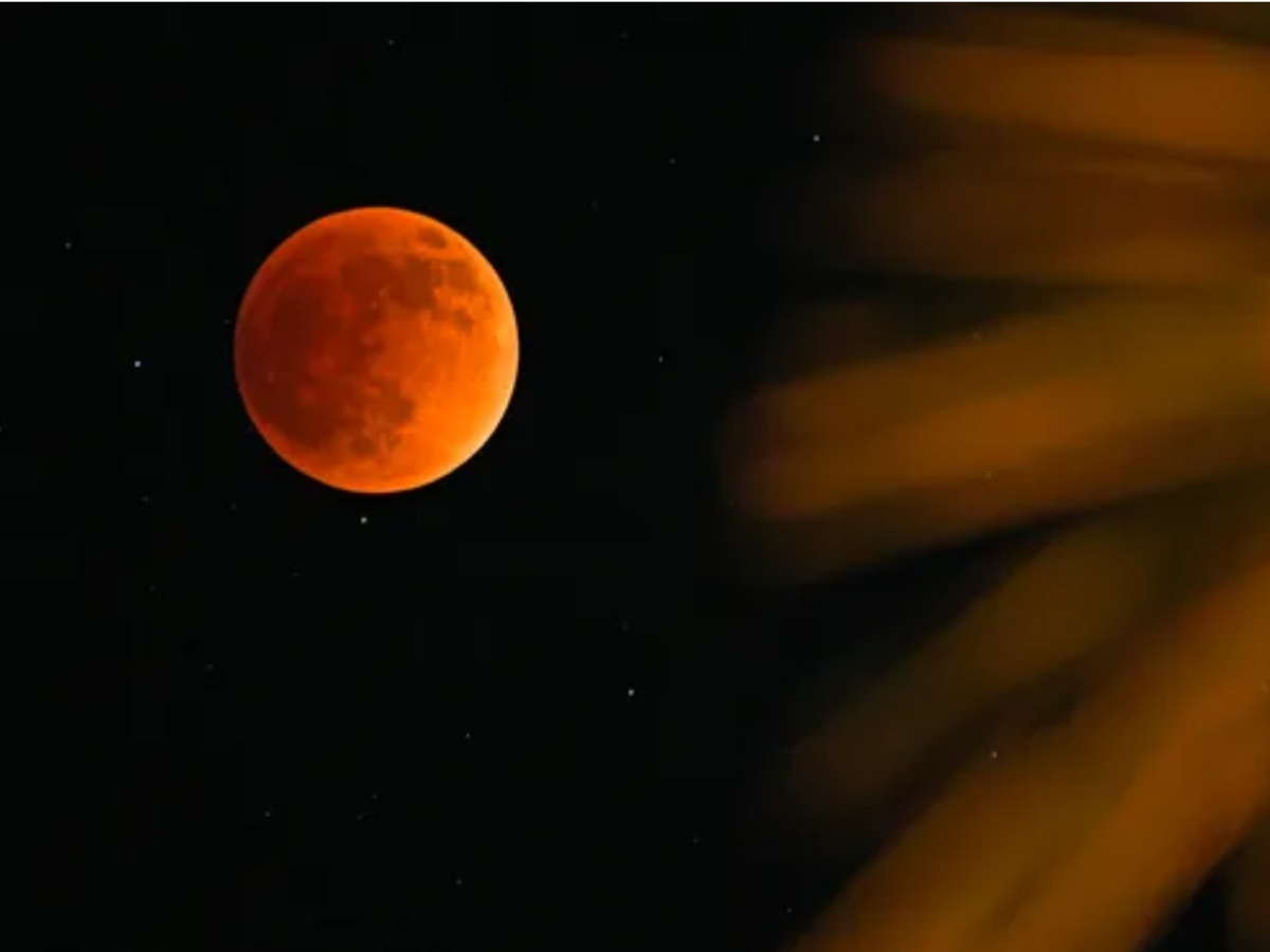 Lunar Eclipse 2025: Food and Health Myths That Still Mislead People