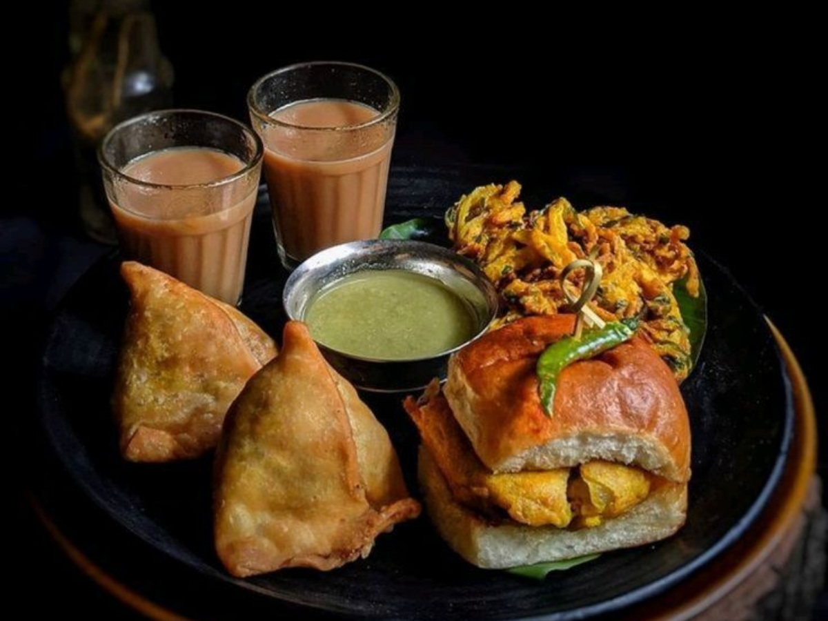 Flavors of Rain: India’s Top 10 Monsoon Cravings