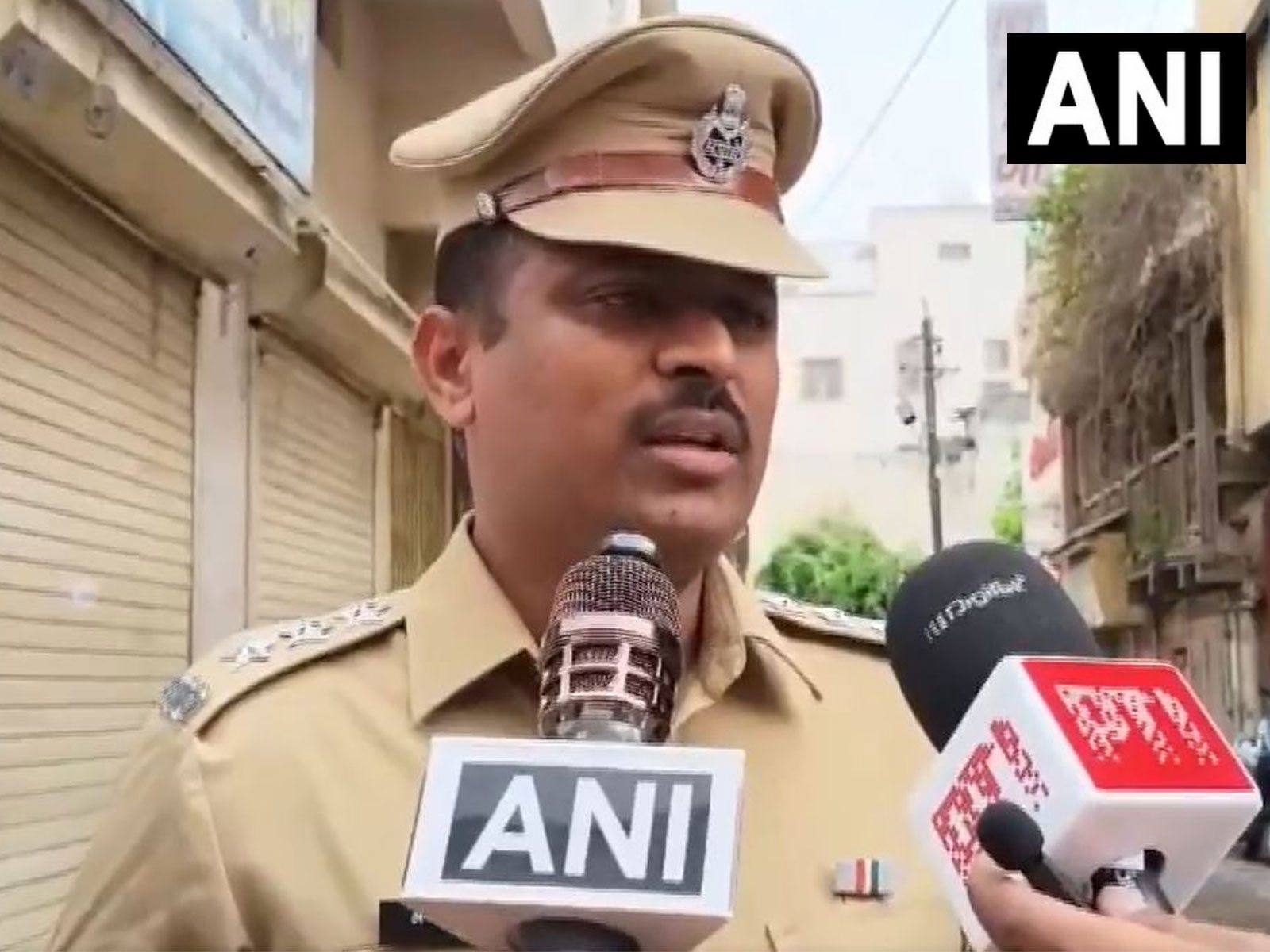 "There is now complete peace": Pune Rural DSP Amol Mandave regarding reports of tunnel-like structure under dargah