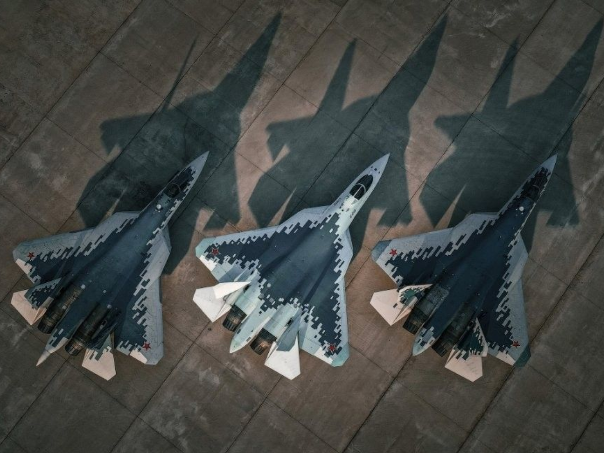 Why Russia’s Su-57 Fighter Jets Fly in Pairs