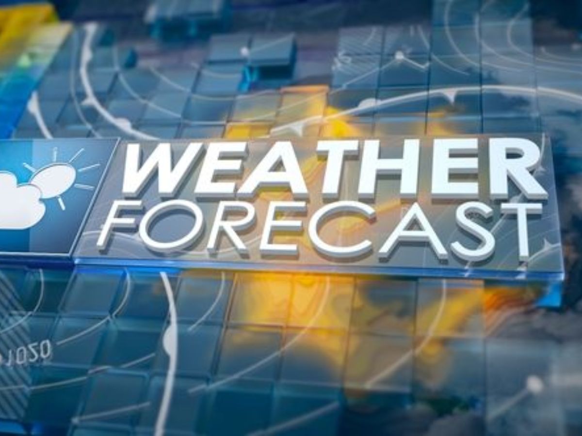 Weather Today: Heavy Rain Alert for Kolkata, Sunny Skies in Delhi