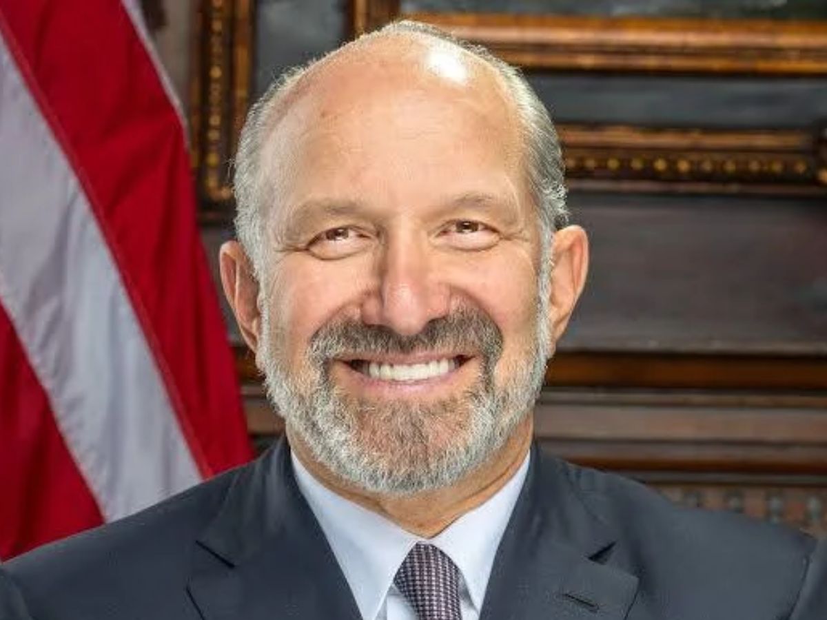 Amid Trade Disputes, US Secretary Claims India Will Soon Apologise and Reopen Talks