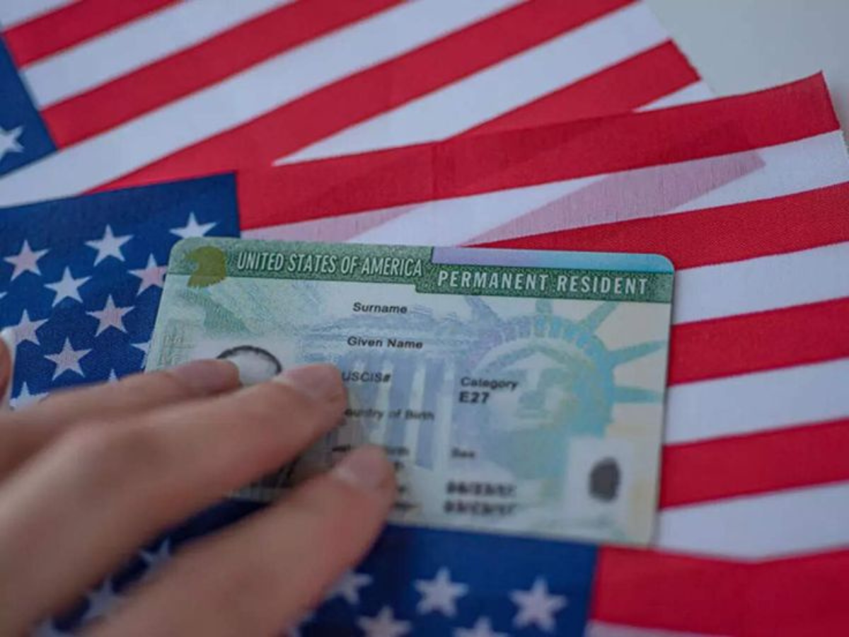 USCIS October 2025 Visa Bulletin: Green Card Applicants Rejoice with New Priority Dates