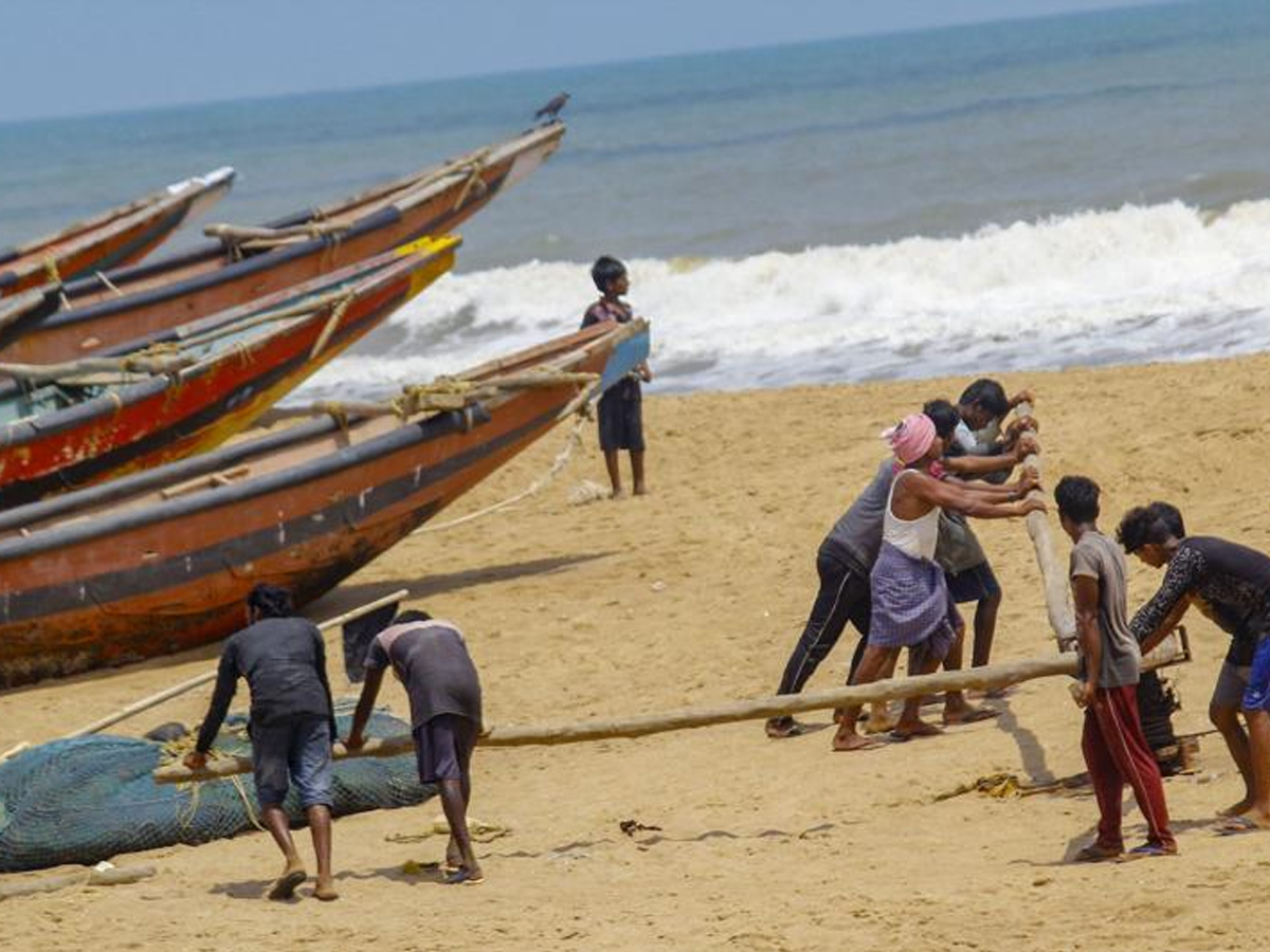 What Is Cyclone Montha? Bay of Bengal Weather System to Turn Severe by October 28 | All You Need to Know