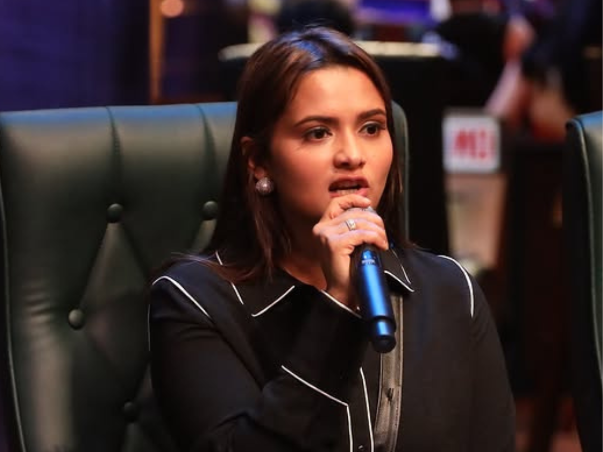 Fact Check: Is This Man Neelam Giri’s Husband? Photo Goes Viral