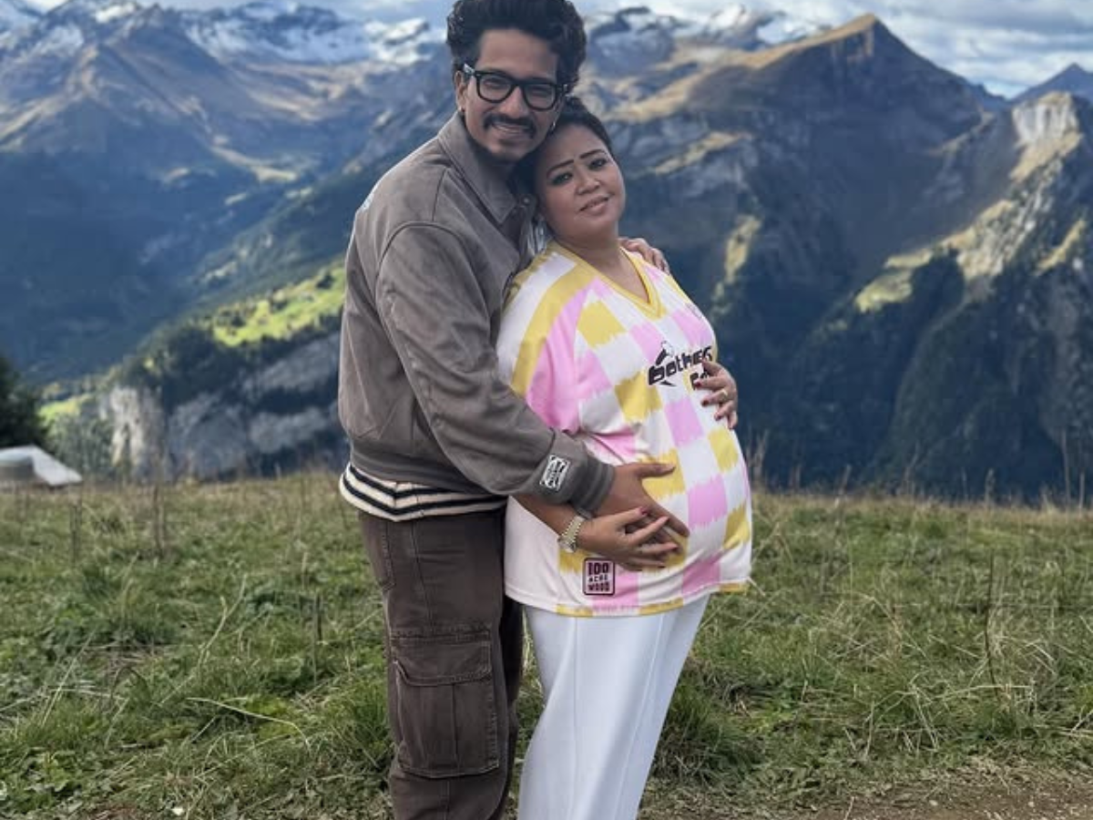 Comedian Bharti Singh and Haarsh Limbachiyaa Show Baby Bump, Reveal Second Pregnancy
