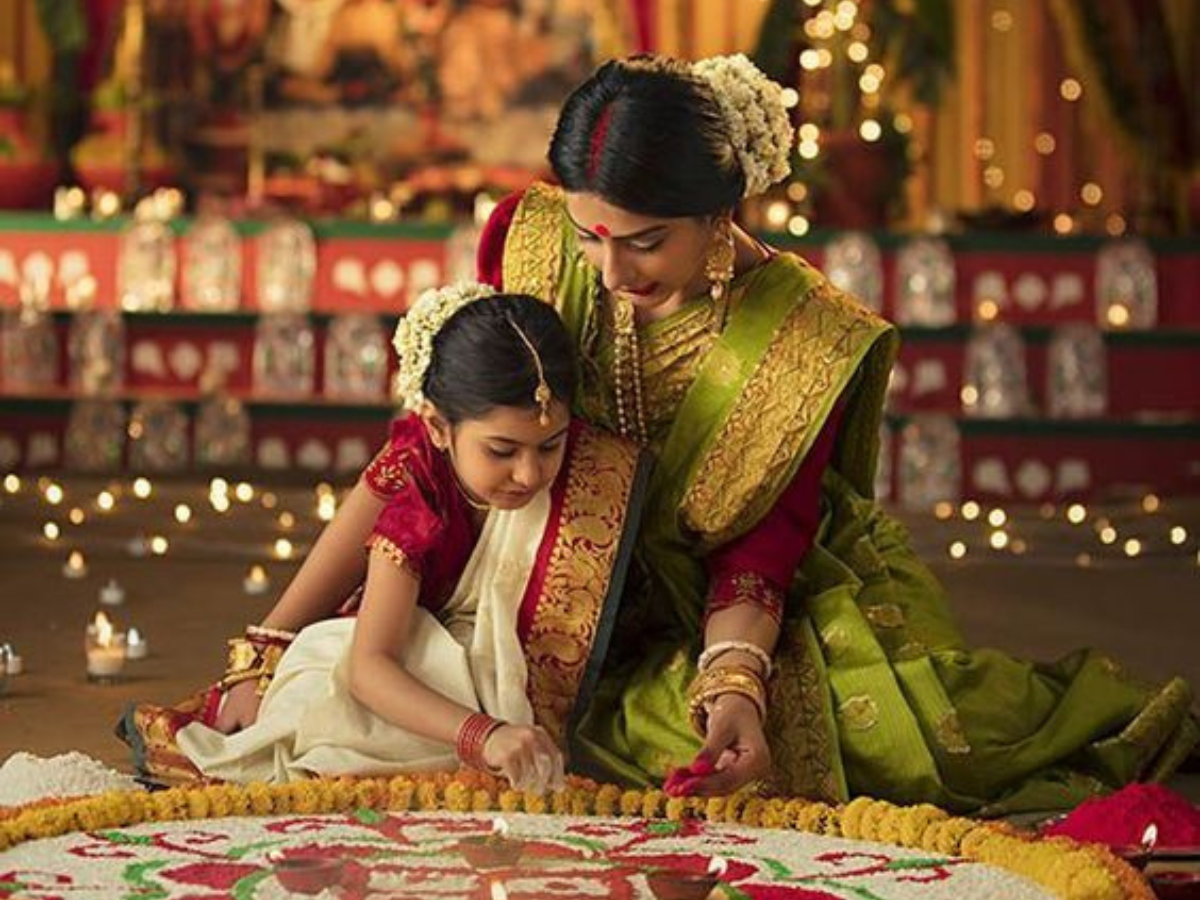 Diwali 2025: Colors You Should Never Wear During the Festival