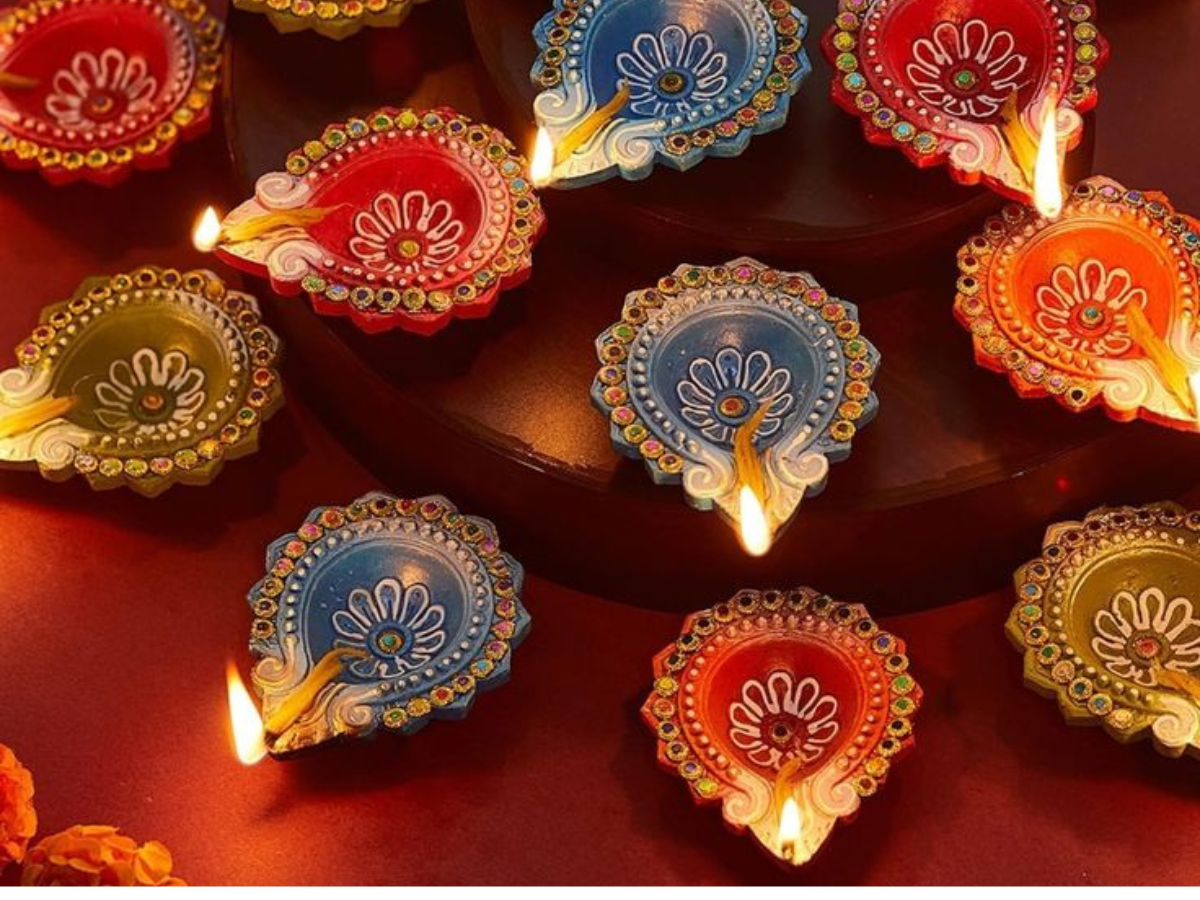 Handmade Clay Diyas - Photo Gallery