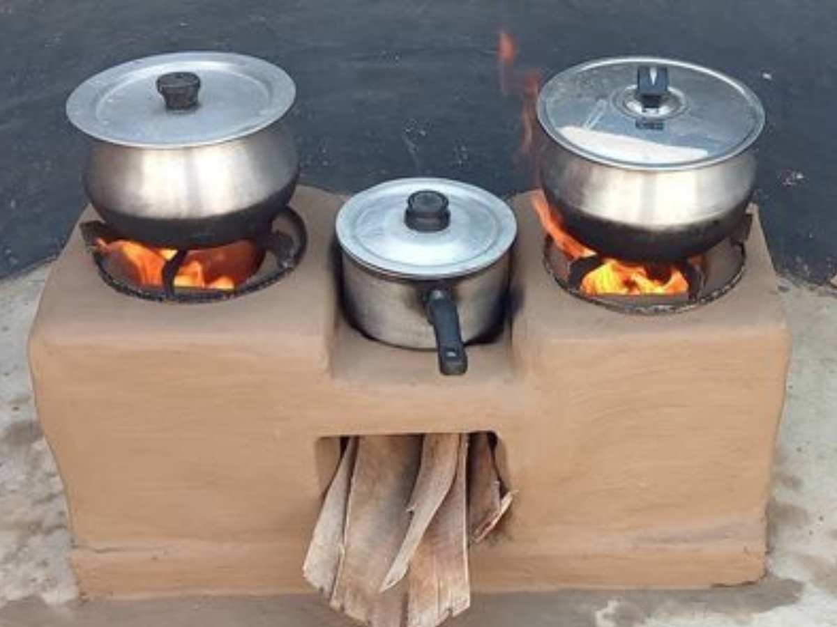 Prasad Cooked on Separate Chulha - Photo Gallery