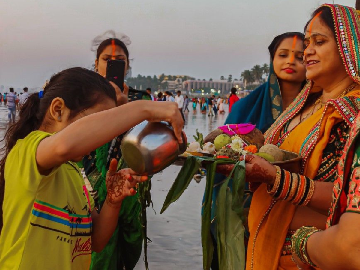 Gratitude to the Sun God - Photo Gallery