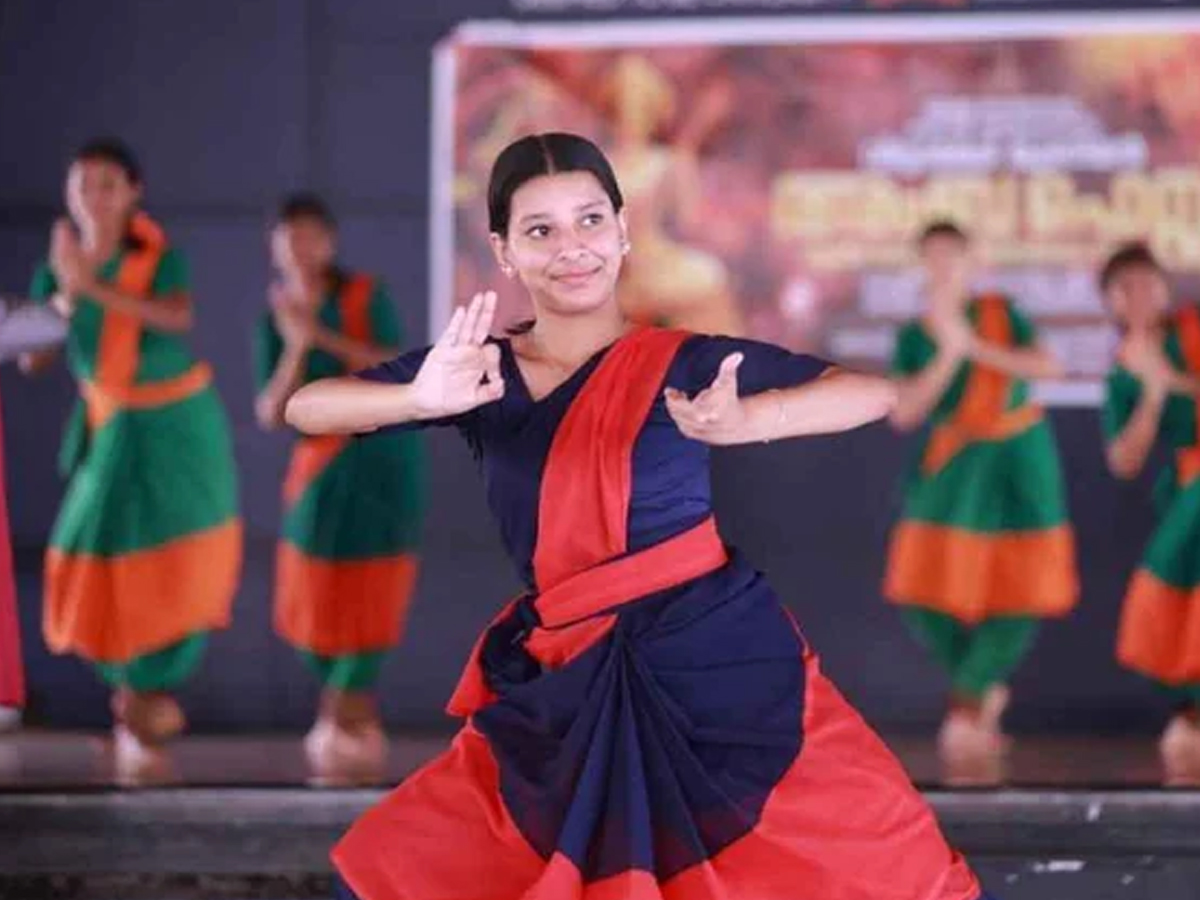 Meet Sabri, 16-Year-Old First Muslim Girl to Perform Kathakali at Kerala Kalamandalam