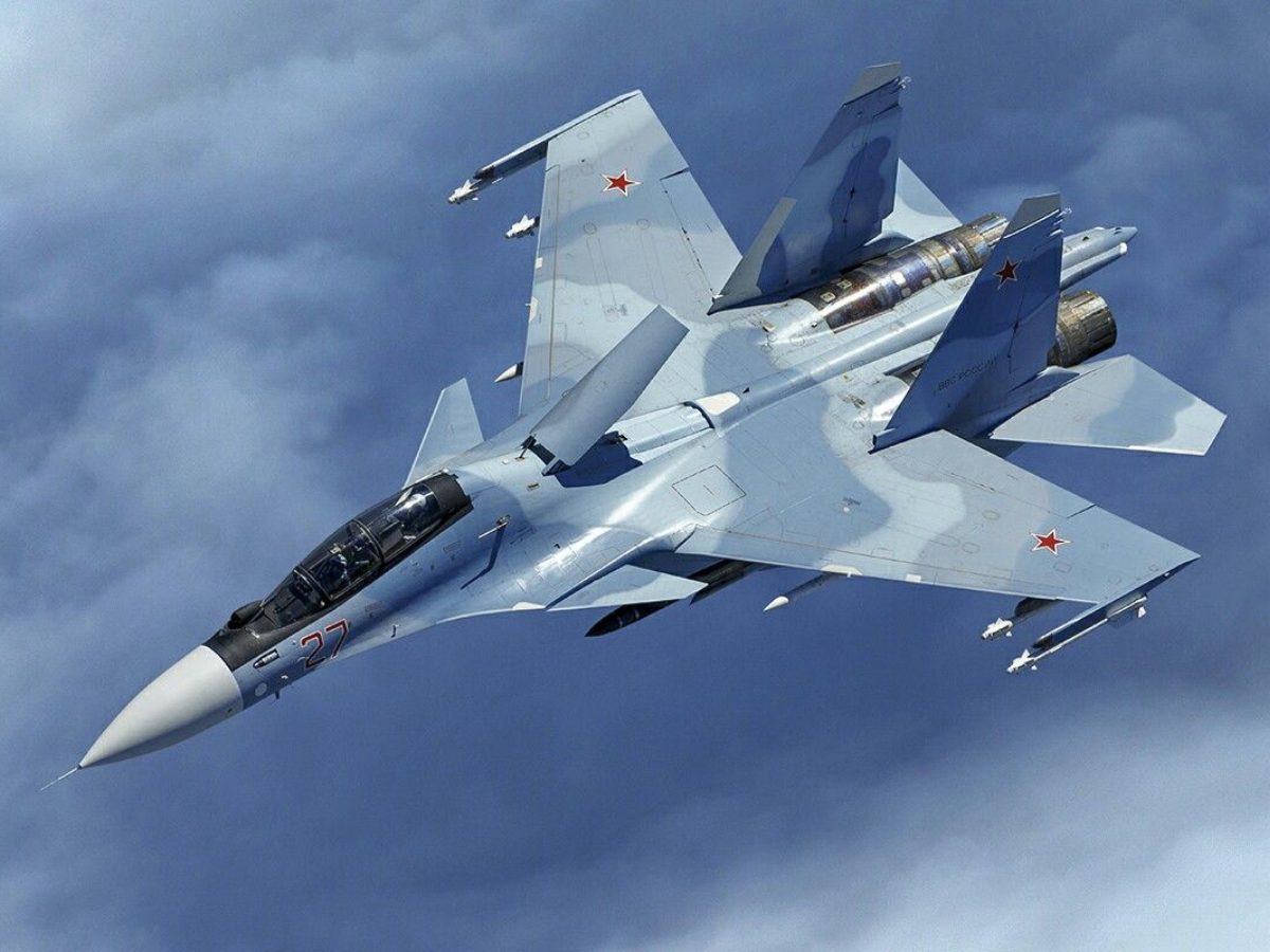 Russia’s Su-30SM Shot Down by Friendly Fire Amid Ukraine Conflict | Trump and Putin to Meet in Budapest