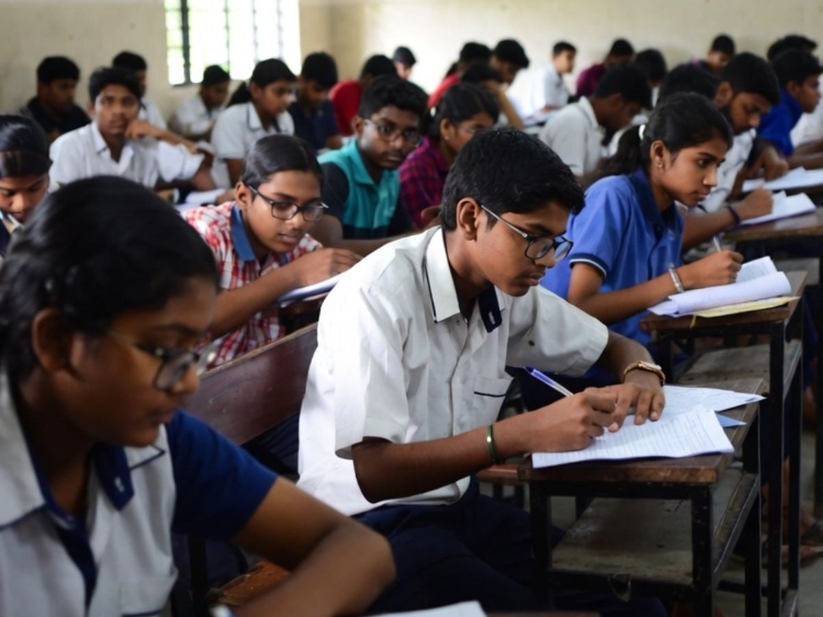 CBSE Announces Big Overhaul for 2026 Boards: Check New Question Paper Pattern Update