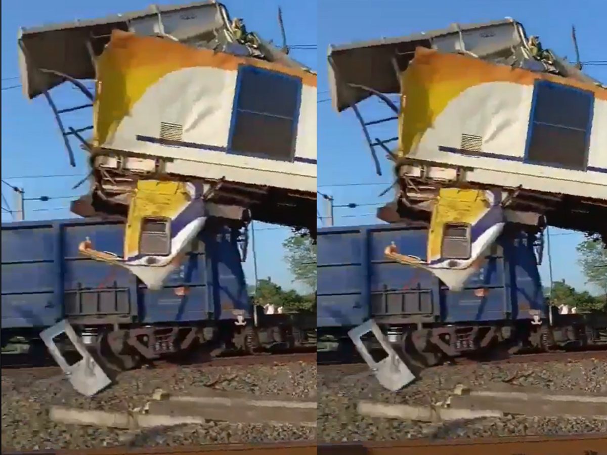 Chhattisgarh Train Accident: Passenger Train Collides with Goods Train, 10 Feared Dead | Watch
