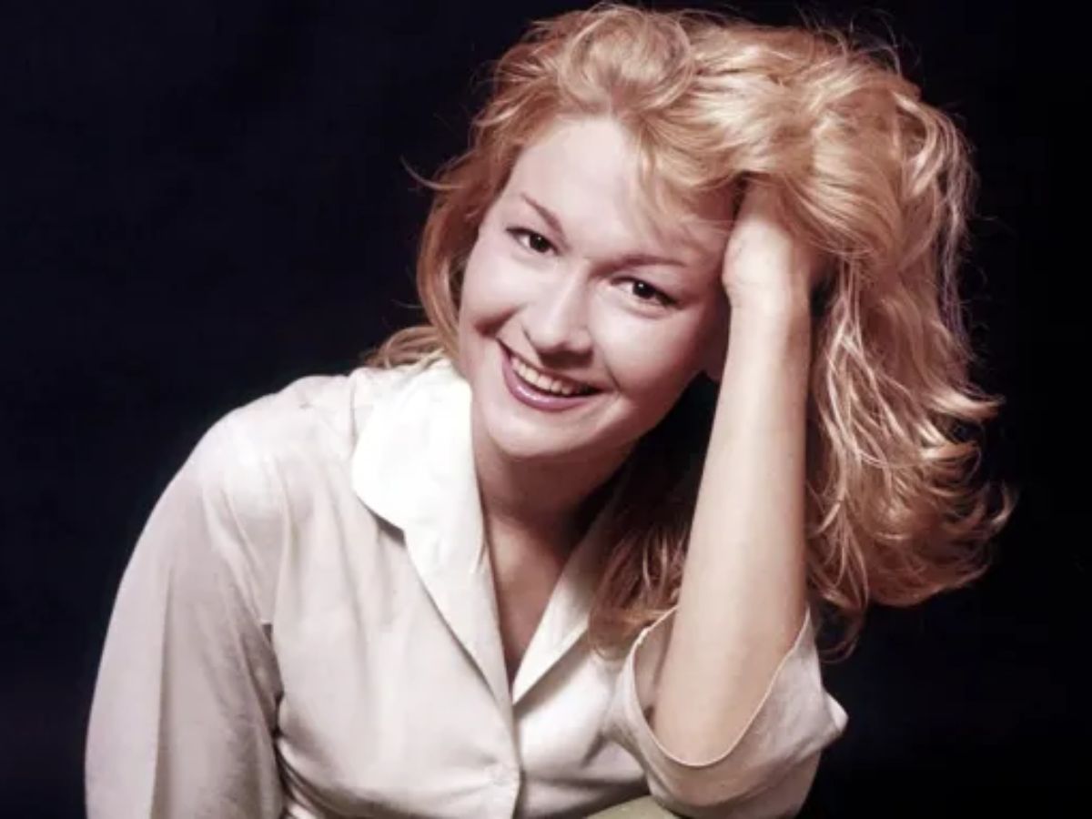 Who was Diane Ladd? Oscar-Nominated Star of ‘Alice Doesn’t Live Here Anymore,’ Dies at 89 | A Lookback