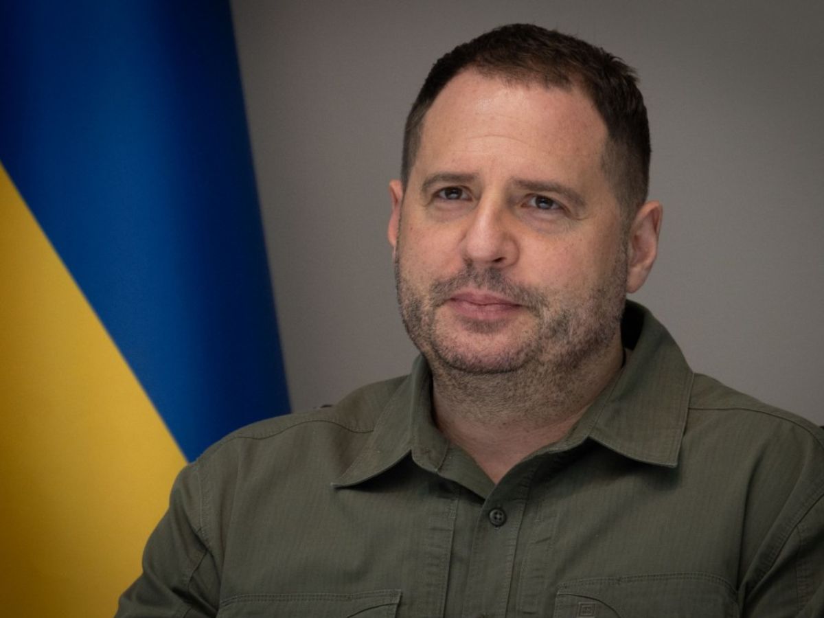 What Led to the Raid on Zelenskyy’s Chief of Staff? A Closer Look at Andriy Yermak & the $100 Million Scandal