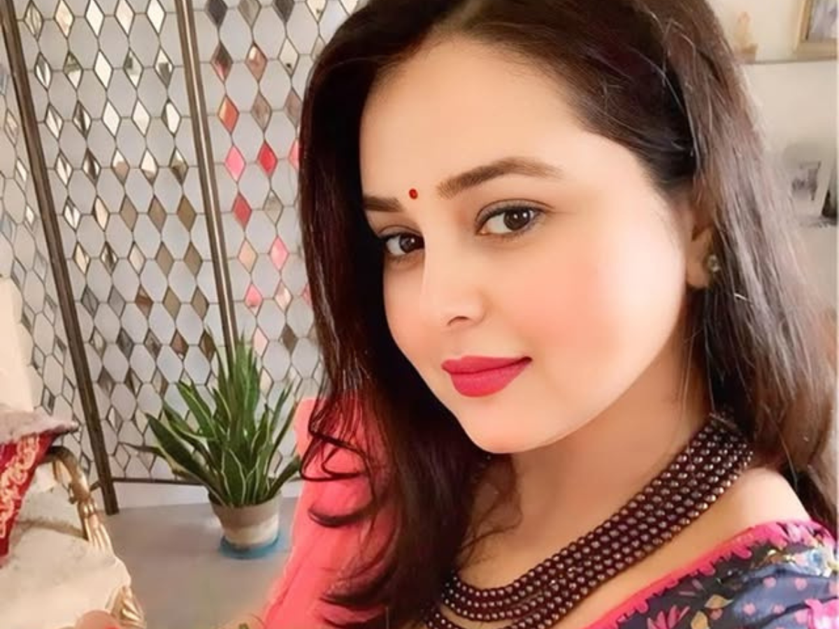 Who is Rohini Acharya? Father, Age, Net Worth in Rupees, Education, Kidney Donation & Connection With Lalu Yadav